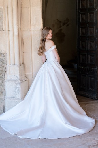 Allure Bridals R3800 #1 default Ivory thumbnail