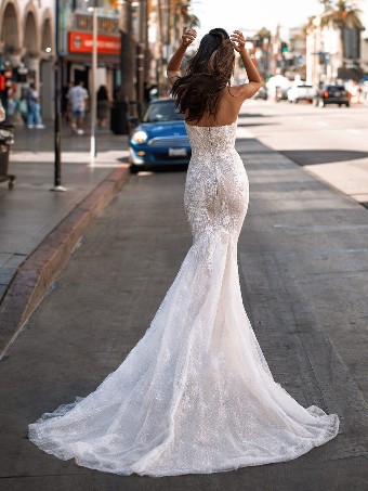 Pronovias Lansbury #1 Off White/Crystal thumbnail