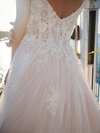 Sottero and Midgley Mason #6 Ivory Over Blush thumbnail