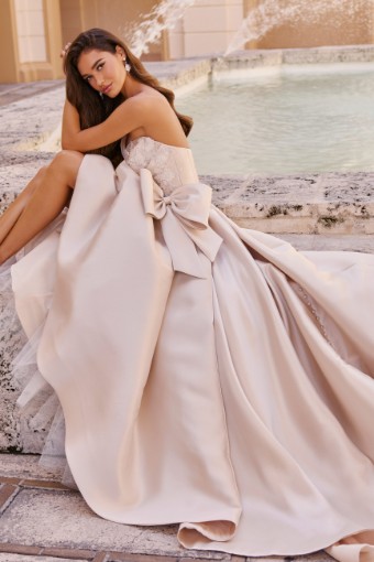 Martin Thornburg Aspyn MT3221 #6 default Rum Pink thumbnail