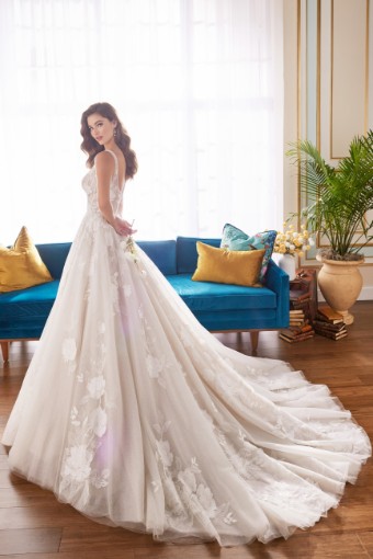 Martin Thornburg MT5105 Blanca #1 default Ivory thumbnail