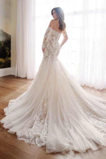 Martin Thornburg MT8101 Antonia #1 default Diamond White thumbnail