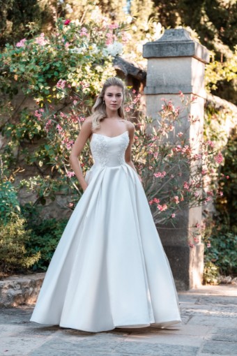 Allure Bridals A1321Z #0 default Ivory thumbnail