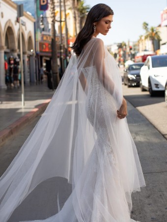 Pronovias Lansbury #3 default Off White/Crystal thumbnail