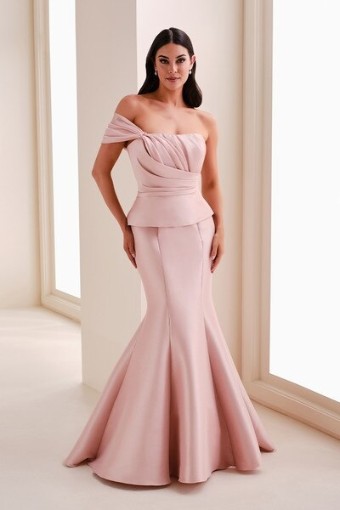 Montage M4200 #0 default Blush thumbnail