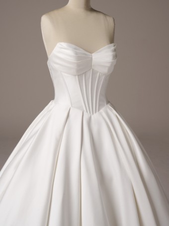 Maggie Sottero Juneau- unembellished #0 default All Ivory thumbnail