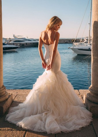 Randy Fenoli Kendall #2 Diamond White thumbnail