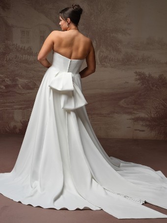 Maggie Sottero Calliope #4 All Ivory thumbnail